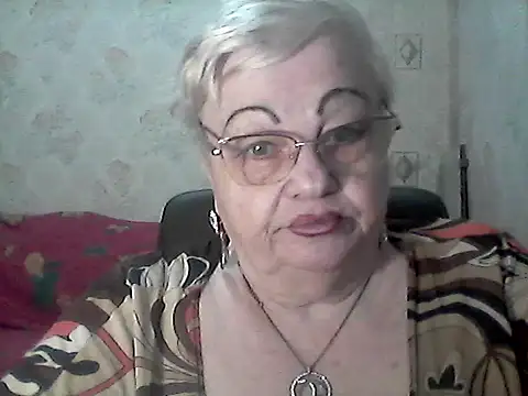 NatalieNorth online show from April 2026 09:01:01 PM