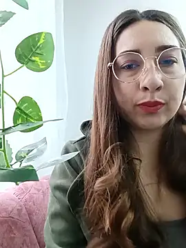 Snapshot of SUSY__06 chatting on November 2025 12:02:02 PM SUSY 06 online show from November 2025 12:02:02 PM