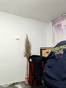 Snapshot of SUSY__06 chatting on November 2025 10:59:01 AM SUSY 06 online show from November 2025 10:59:01 AM