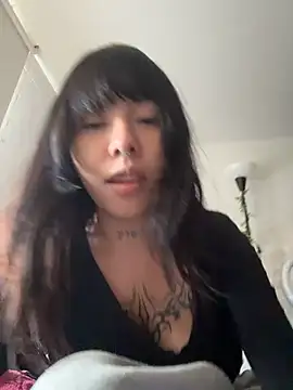 Kitty yukimura online show from June 2026 08:00:01 PM