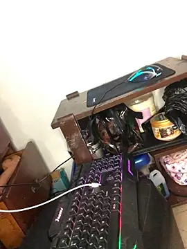 Snapshot of luisahot_9727 chatting on October 2025 07:10:02 AM luisahot 9727 online show from October 2025 07:10:02 AM