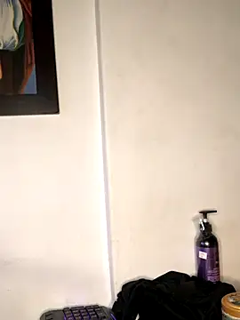 Snapshot of luisahot_9727 chatting on November 2025 07:10:02 AM luisahot 9727 online show from November 2025 07:10:02 AM