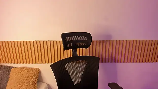 OliviaSweett online show from October 2025 06:50:02 PM