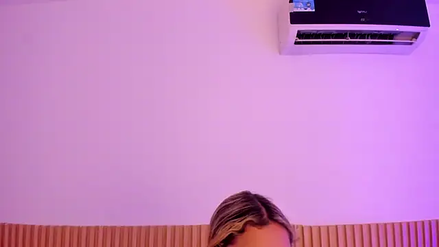 OliviaSweett online show from February 2026 07:00:02 PM