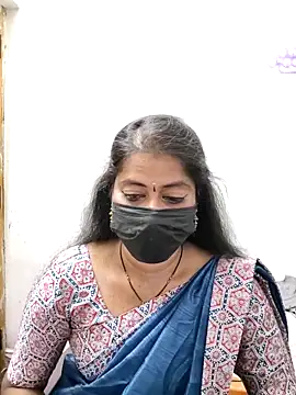 tamil Sigappu Roja online show from March 2026 01:10:01 AM