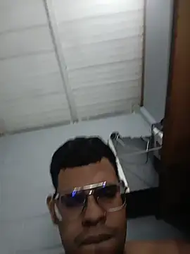 Bigtiti01 online show from January 2026 01:52:02 AM