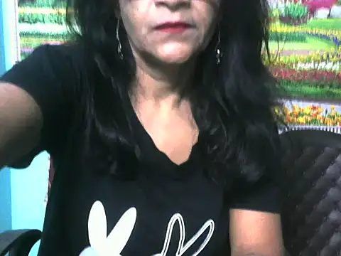 Snapshot of Lovely_bhabhi143 chatting on April 2026 06:06:01 AM Lovely bhabhi143 online show from April 2026 06:06:01 AM