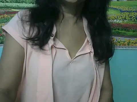 Snapshot of Lovely_bhabhi143 chatting on April 2026 06:05:01 AM Lovely bhabhi143 online show from April 2026 06:05:01 AM