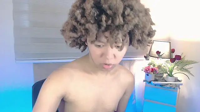 Snapshot of 9INCHESHARDCOCK chatting on December 2025 05:14:01 AM 9INCHESHARDCOCK online show from December 2025 05:14:01 AM