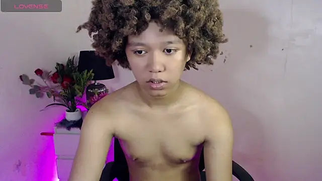 Snapshot of 9INCHESHARDCOCK chatting on January 2026 05:21:01 AM 9INCHESHARDCOCK online show from January 2026 05:21:01 AM