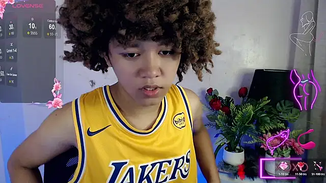 Snapshot of 9INCHESHARDCOCK chatting on February 2026 05:44:02 AM 9INCHESHARDCOCK online show from February 2026 05:44:02 AM