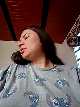 Snapshot of Isa_Acosta chatting on October 2025 02:24:02 PM Isa Acosta online show from October 2025 02:24:02 PM