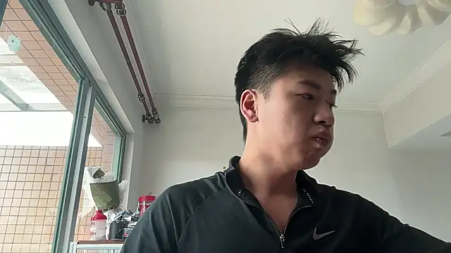 Snapshot of heywilliam chatting on October 2025 02:22:02 AM heywilliam online show from October 2025 02:22:02 AM