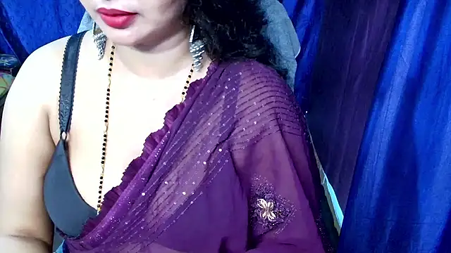 QUEEN SAKHI- online show from March 2026 06:51:01 PM