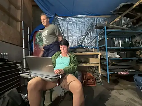 Snapshot of backdoorgalore4you chatting on May 2026 09:05:02 AM backdoorgalore4you online show from May 2026 09:05:02 AM