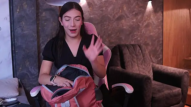 Snapshot of Ariaa_Isabell chatting on January 2026 06:23:01 PM Ariaa Isabell online show from January 2026 06:23:01 PM