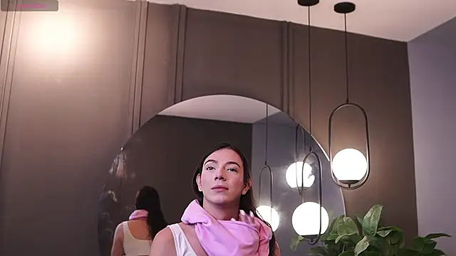 Snapshot of Ariaa_Isabell chatting on February 2026 06:48:01 PM Ariaa Isabell online show from February 2026 06:48:01 PM