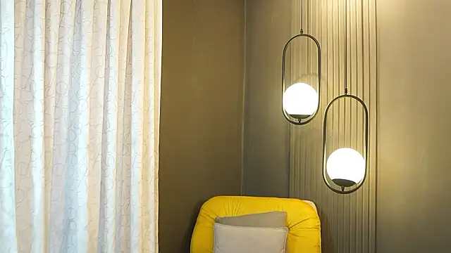 Ariaa Isabell online show from March 2026 06:26:02 PM