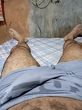 NAUFRAGO 17CM online show from October 2025 12:36:01 AM