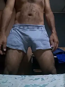 NAUFRAGO 17CM online show from January 2026 12:12:02 AM