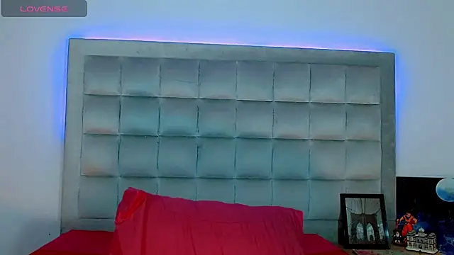 AmazingMistressNathy online show from November 2025 05:28:02 AM