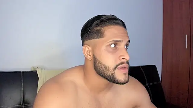 Pier Simons online show from January 2026 06:39:01 AM