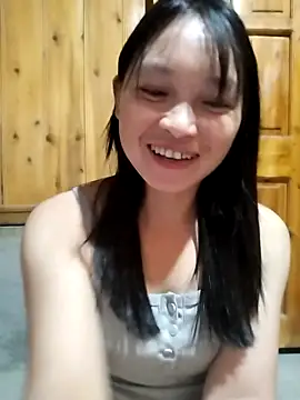 Snapshot of Tiyir597 chatting on October 2025 03:12:02 PM Tiyir597 online show from October 2025 03:12:02 PM