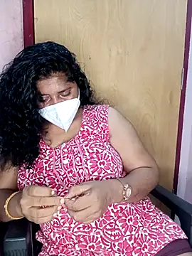 Jessi 25 online show from October 2025 06:06:01 PM