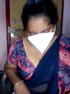 Jessi 25 online show from November 2025 12:04:02 PM