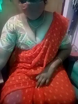 Jessi 25 online show from February 2026 05:18:02 PM