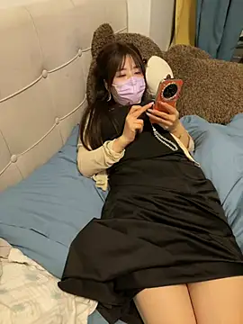 xiao-mo520 online show from May 2026 02:45:01 PM