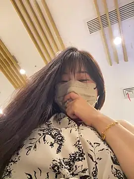 xiao-mo520 online show from May 2026 11:28:02 AM