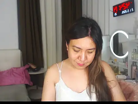 stellahugeX online show from March 2026 08:25:01 PM