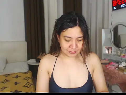 stellahugeX online show from April 2026 02:55:01 AM