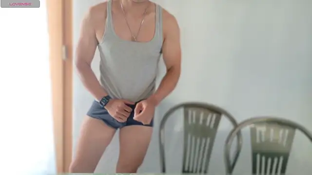 Snapshot of AsianBoy_WhiteDaddy chatting on June 2026 04:46:01 AM AsianBoy WhiteDaddy online show from June 2026 04:46:01 AM