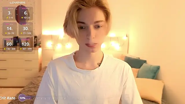 Snapshot of fiachand chatting on February 2026 10:00:01 AM fiachand online show from February 2026 10:00:01 AM