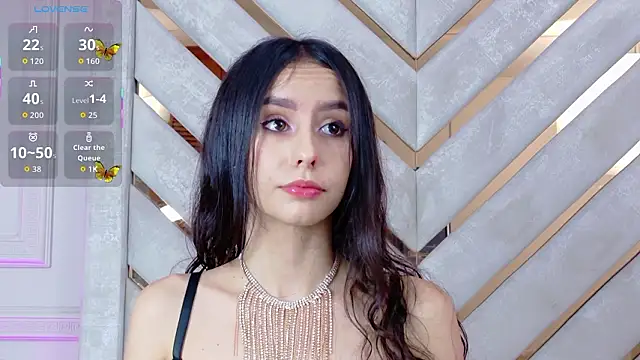 Snapshot of Sarah-Grace chatting on February 2026 01:20:02 AM Sarah-Grace online show from February 2026 01:20:02 AM
