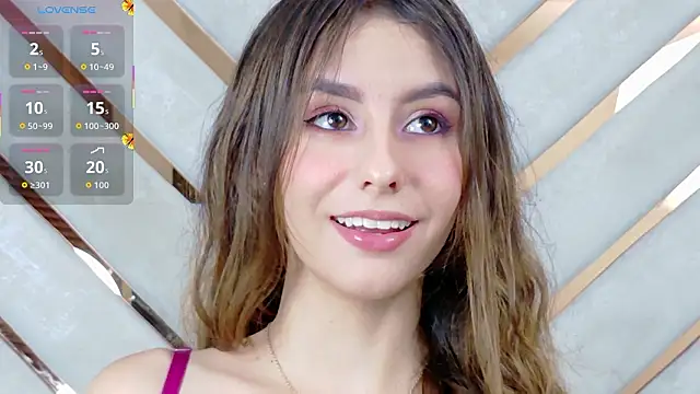 Snapshot of Sarah-Grace chatting on March 2026 02:37:01 AM Sarah-Grace online show from March 2026 02:37:01 AM