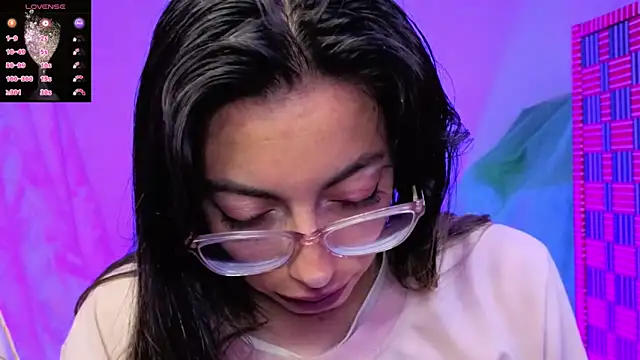 Miranda sexlove  online show from February 2026 07:01:02 PM