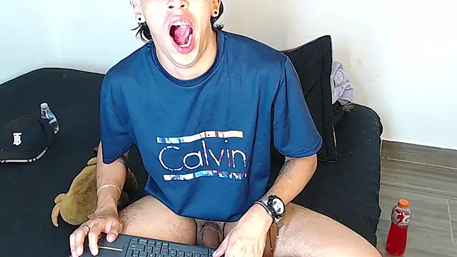 Snapshot of Robisson_zack chatting on September 2025 08:19:01 AM Robisson zack online show from September 2025 08:19:01 AM