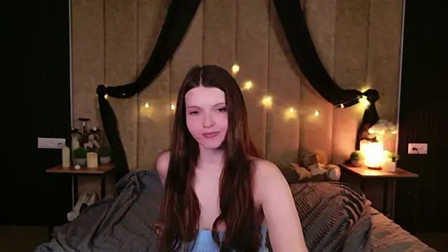 Gaby Essen online show from November 2025 08:31:01 PM