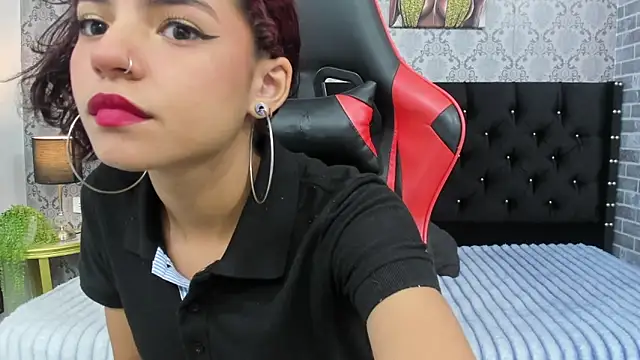 Snapshot of Kittypetite11 chatting on September 2025 02:00:01 AM Kittypetite11 online show from September 2025 02:00:01 AM