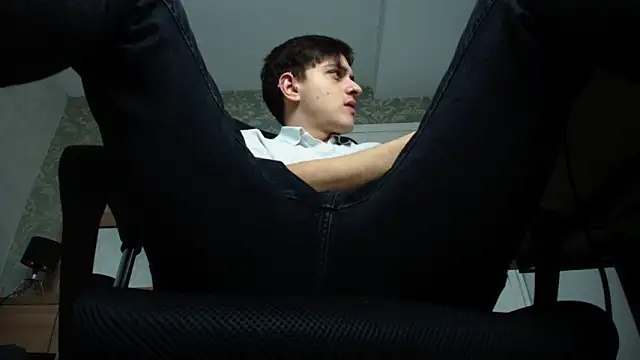 Snapshot of FelixStarkk chatting on September 2025 04:40:02 AM FelixStarkk online show from September 2025 04:40:02 AM