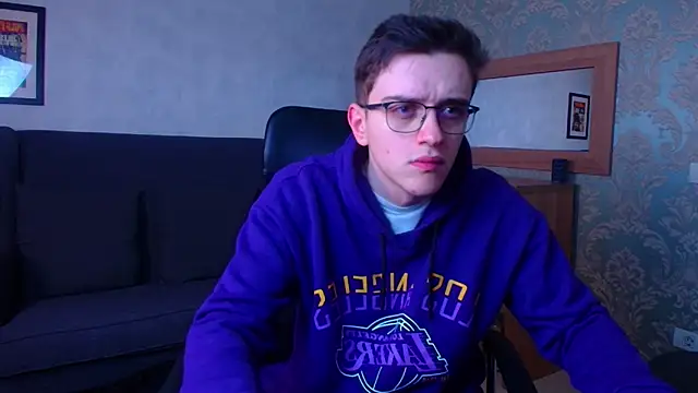 Snapshot of FelixStarkk chatting on February 2026 05:45:01 AM FelixStarkk online show from February 2026 05:45:01 AM