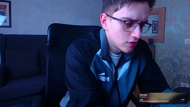 Snapshot of FelixStarkk chatting on February 2026 07:53:02 AM FelixStarkk online show from February 2026 07:53:02 AM