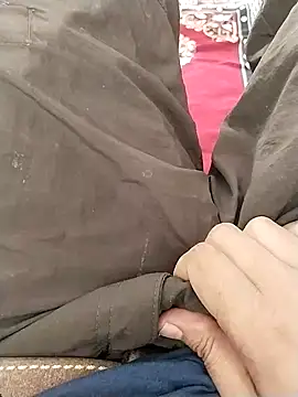 zorhotty online show from November 2025 05:43:02 AM