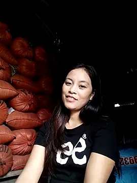 Maipm18 online show from September 2025 02:39:02 AM