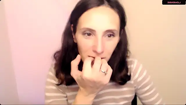 Snapshot of AlissaJersi chatting on October 2025 09:51:02 AM AlissaJersi online show from October 2025 09:51:02 AM