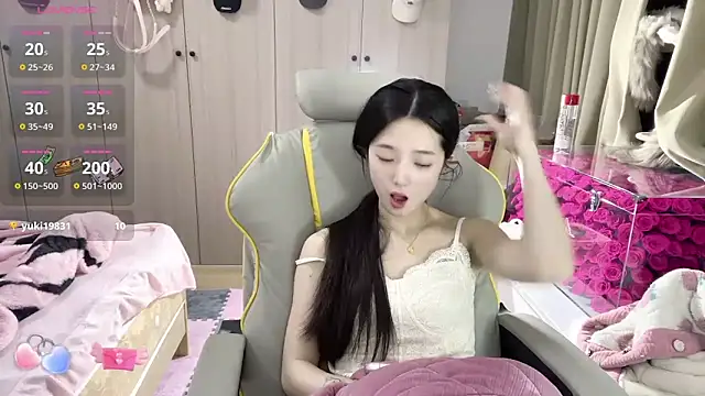 OiOi-666 online show from February 2026 01:28:01 PM