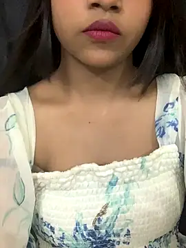 Snapshot of Rashi-48 chatting on September 2025 07:19:01 AM Rashi-48 online show from September 2025 07:19:01 AM